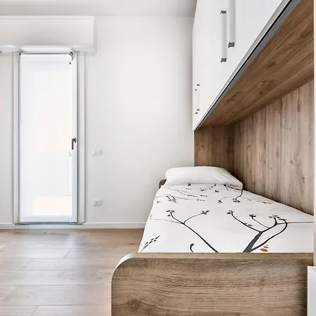 House - Host Solution *